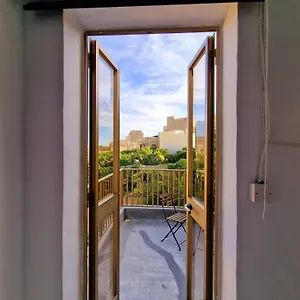 https://apt-nina.hotelssaintjulians.com